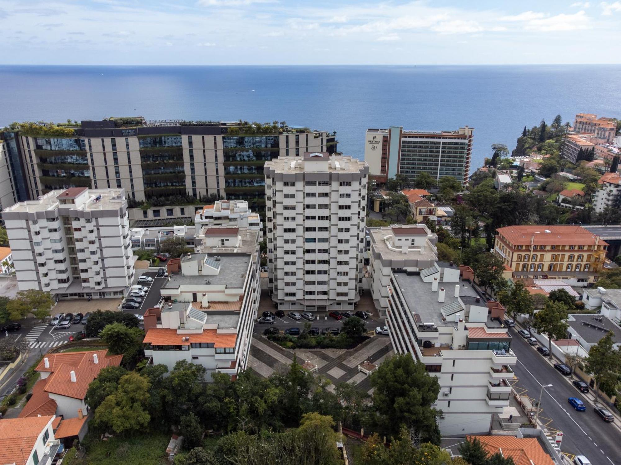 Social Lodge - Hollywood Funchal (Madeira) Exterior foto